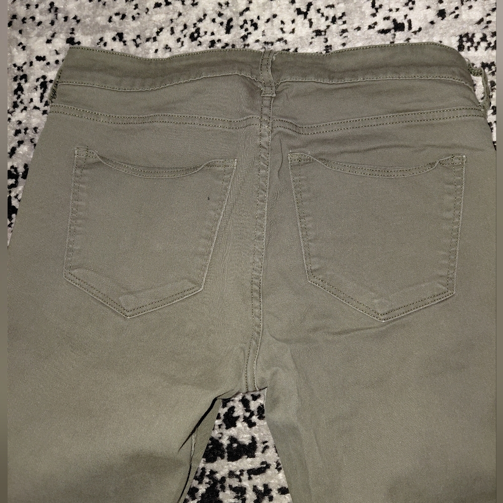 H&M Khaki Green Skinny Ankle Jeans - Regular Waist - Size 28 - Picture 10 of 16